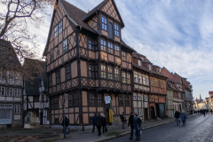 PXL_20251207_124411648